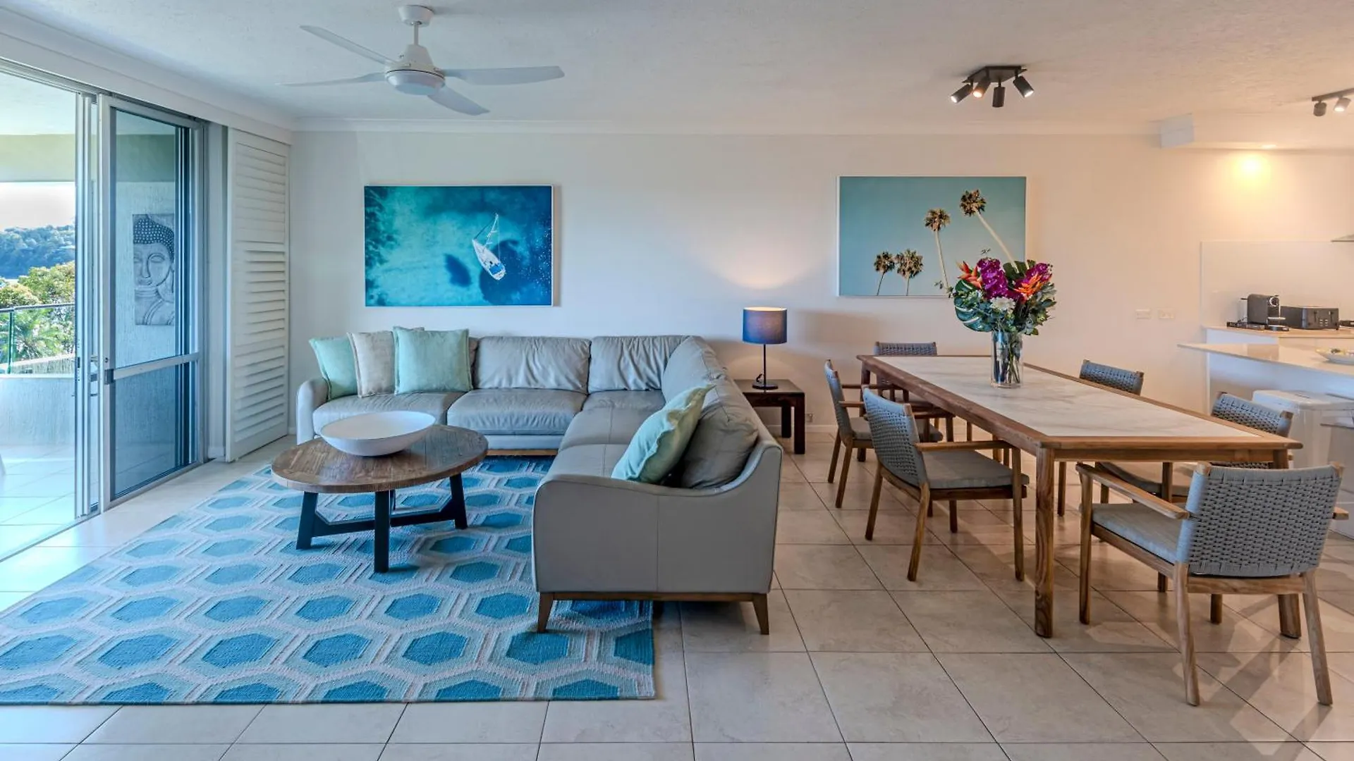 Lagoon Apartments On Hamilton Island By Hiha