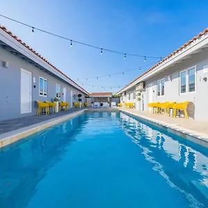 The Lizard Apartment Palm Beach