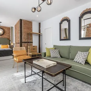 Puerta Elvira 3000 Apartment Granada