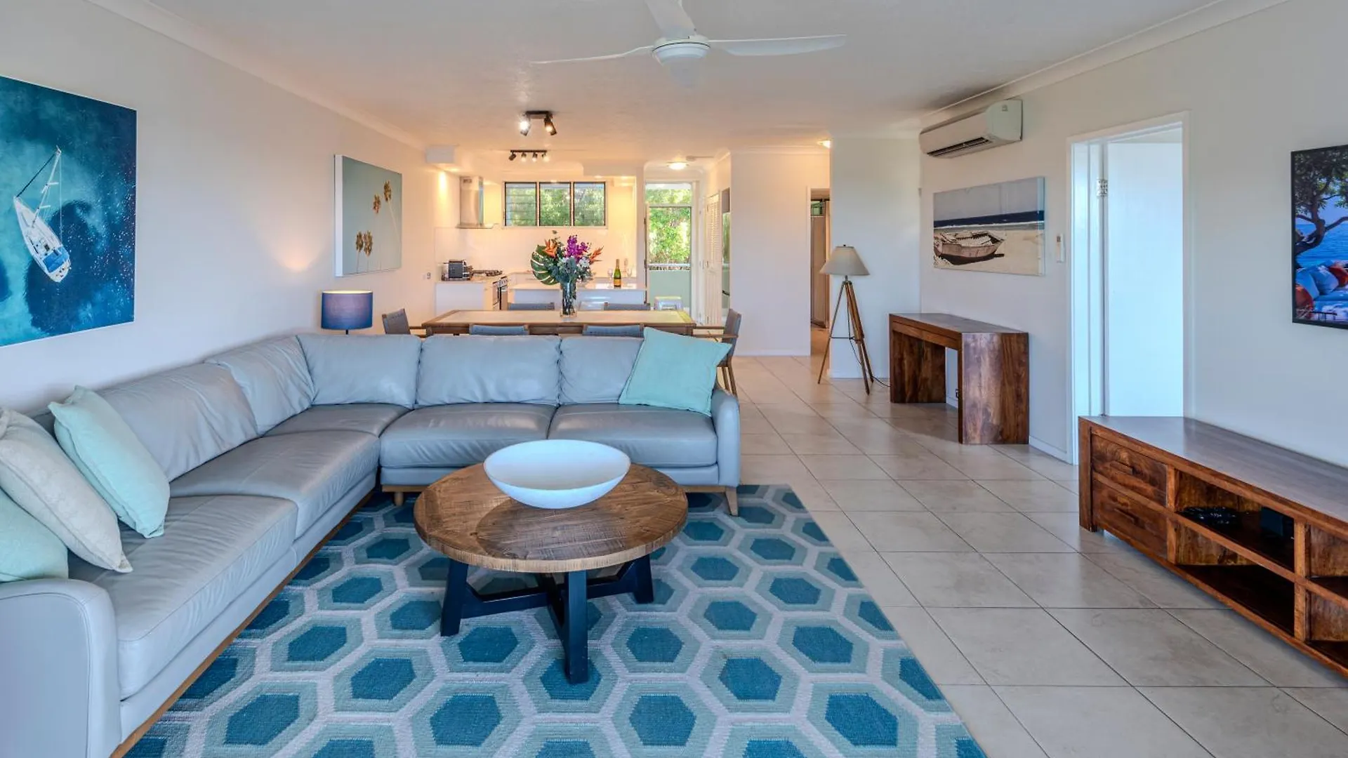 Lagoon Apartments On Hamilton Island By Hiha
